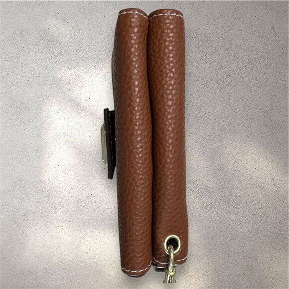 Stone Mountain Accessories Brown Wallet - Picture 9 of 9